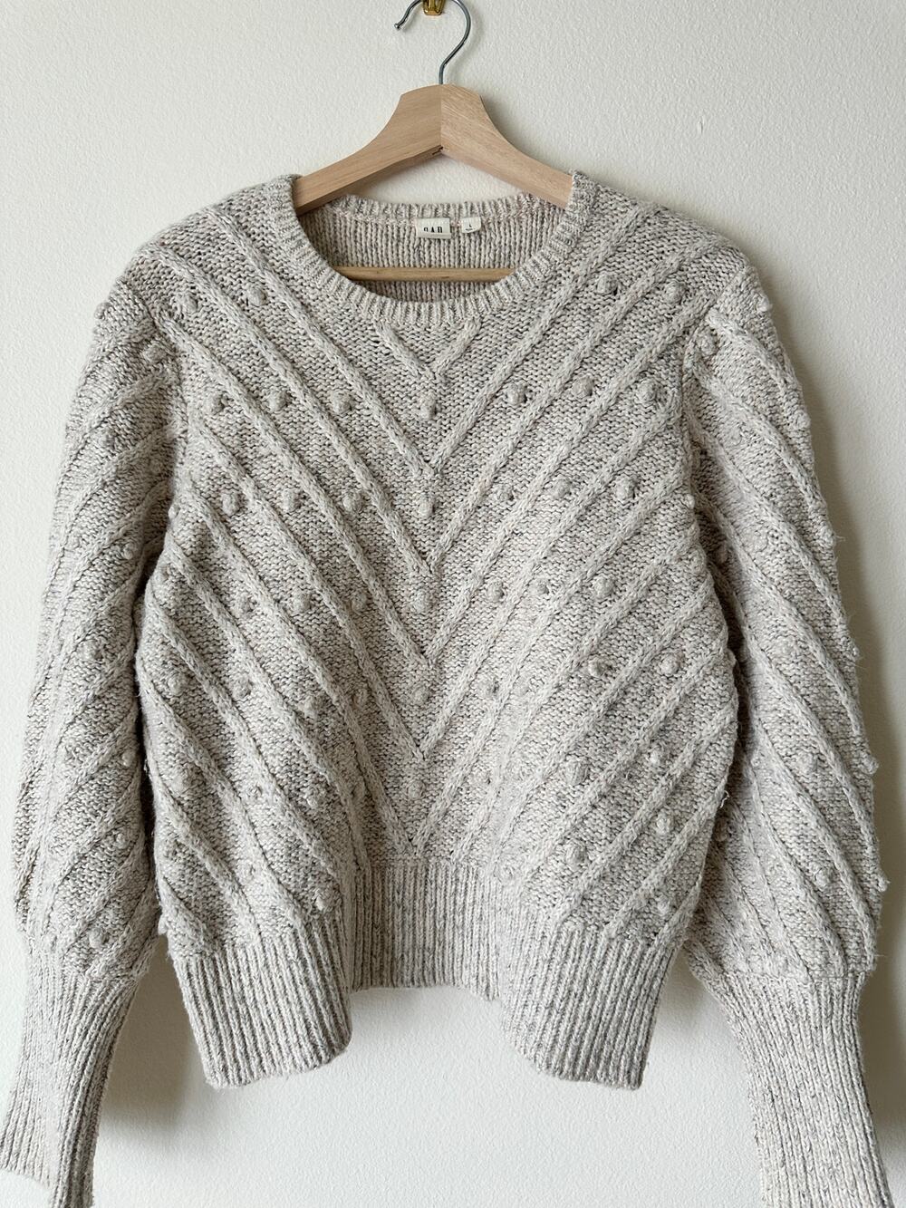 GAP Women’s L Cable Knit Bobble Sweater Beige Cream Crewneck Pullover
